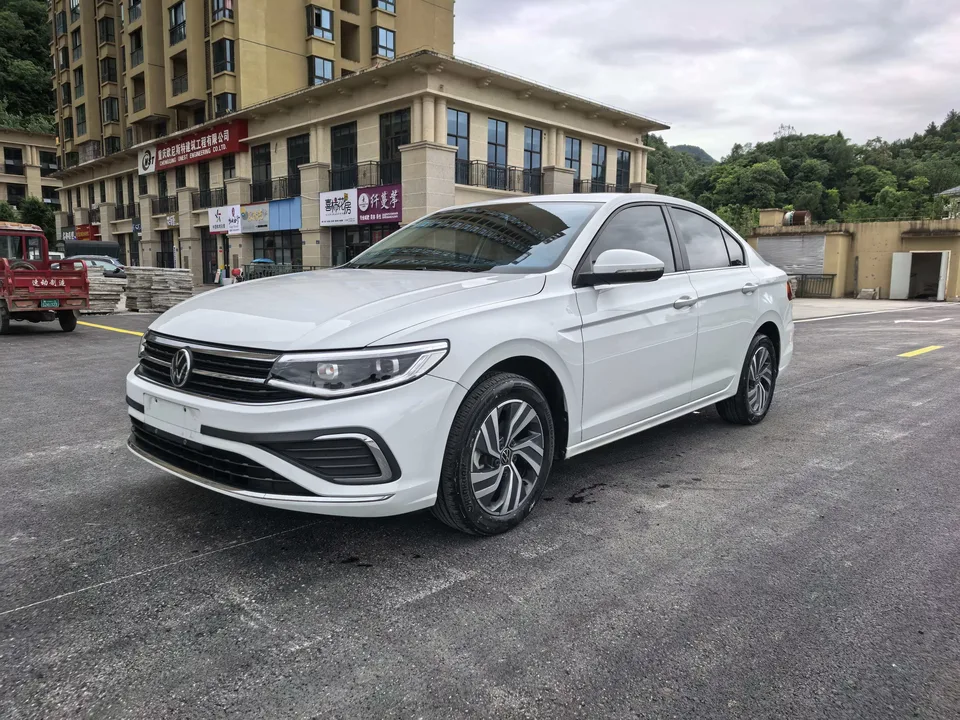 Volkswagen Bora Bora 2025 200TSI DSG Joyride Navigation Edition 2025 — photo 1, buy with delivery to Moscow