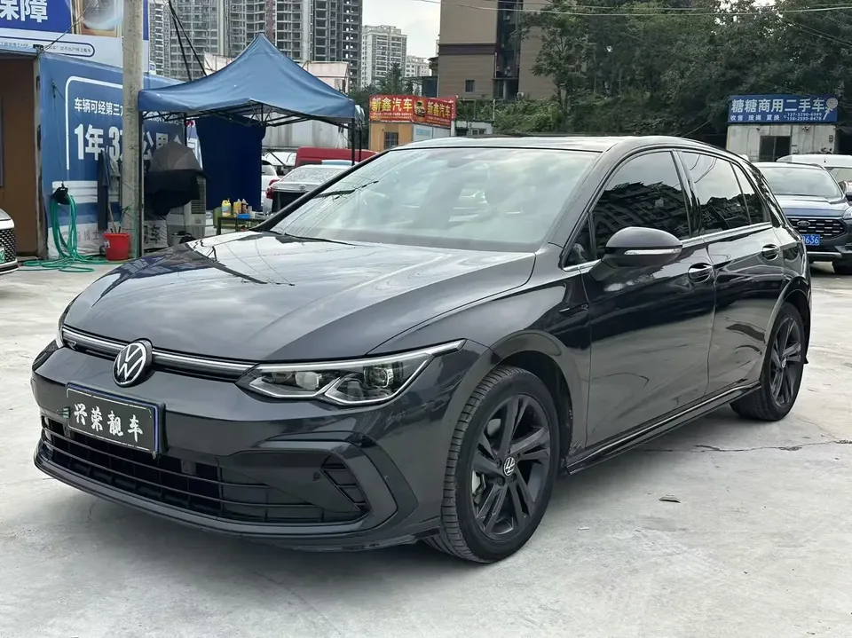 Volkswagen Golf golf 2021 280TSI DSG R-Line 2022 — photo 1, buy with delivery to Moscow