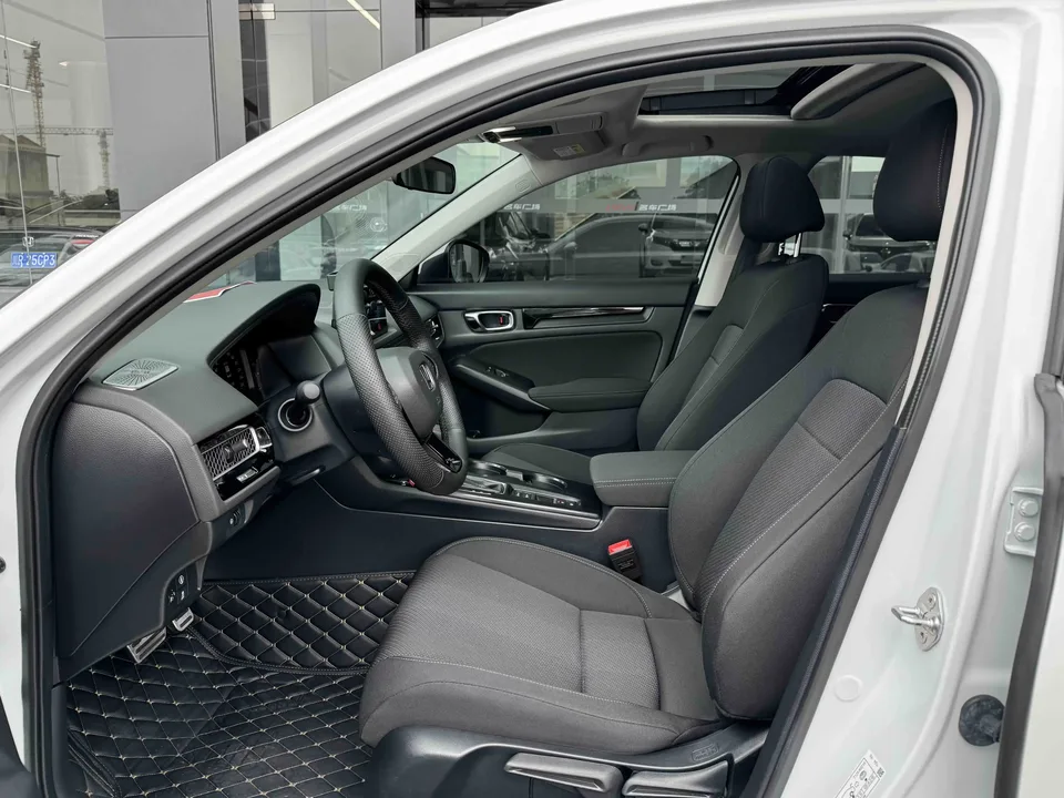 Honda Integra Style 2023 240TURBO CVT Leading Edition 2024 — thumbnail 5