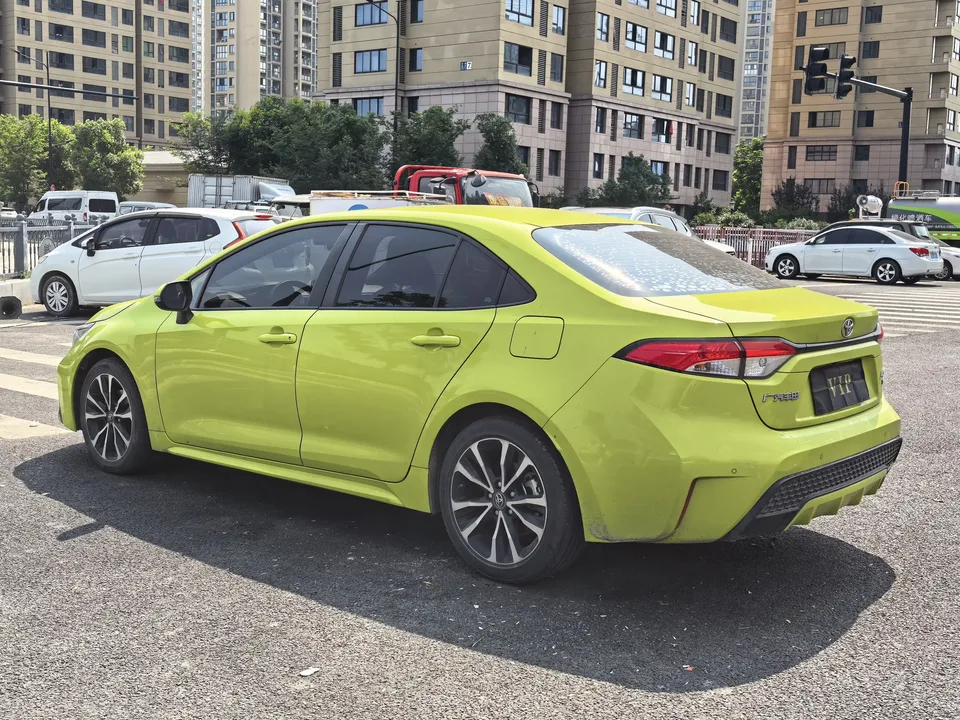 Toyota Levin Lei Ling 2022 185T CVT Sports Edition 2023 — миниатюра 5