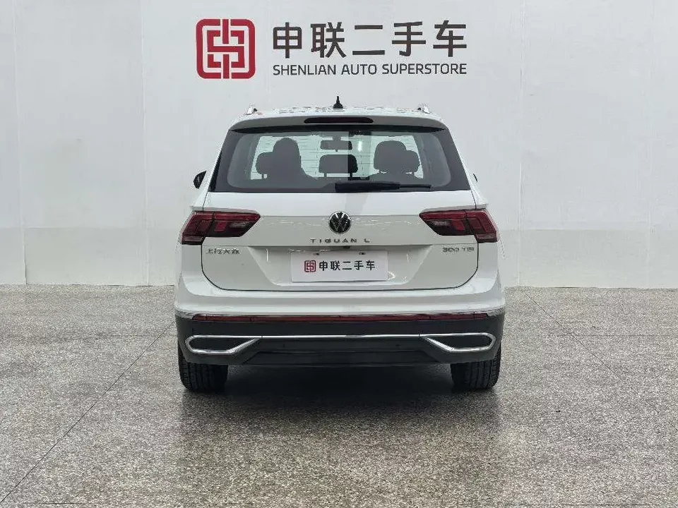 Volkswagen Tiguan L Tiguan L 2024 300TSI 2WD Smart Edition 2023 — миниатюра 2