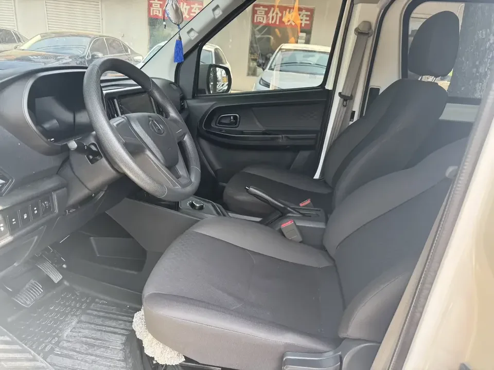 Changan Kaicene Ruixing EM80 Ruixing EM80 2025 Passenger version Comfort 6 seats 300km double door 70kW 2025 — thumbnail 4