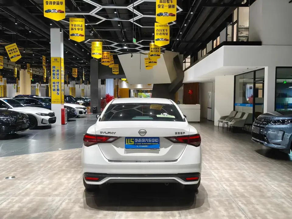 Nissan Sylphy Sylphy 2023 1.6L CVT Enjoy Edition 2023 — thumbnail 4