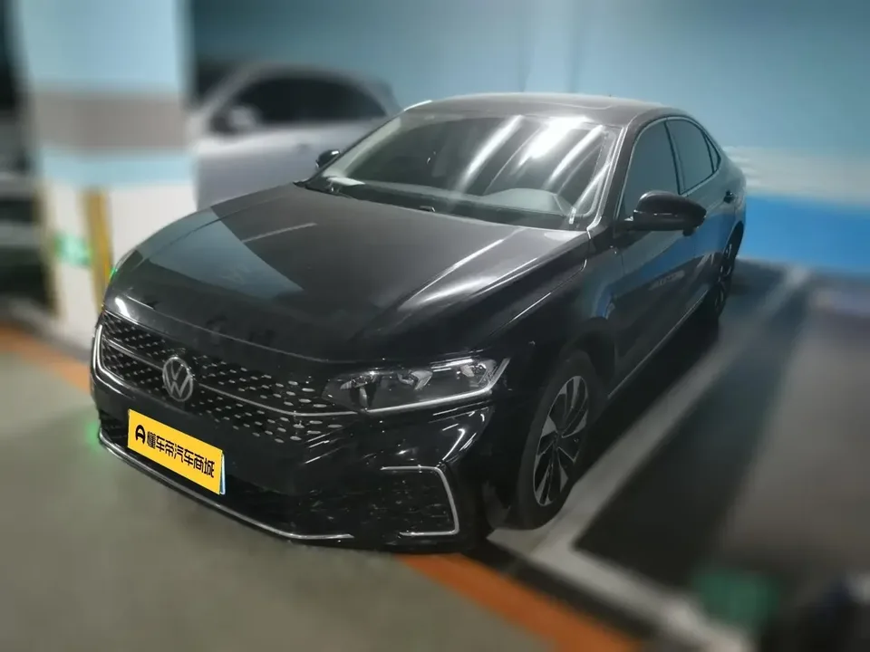 Volkswagen Passat Passat 2024 280TSI Star Elite Edition 2024 — photo 1, buy with delivery to Moscow
