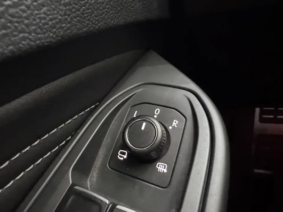 Volkswagen Golf golf 2021 280TSI DSG R-Line 2022 — thumbnail 5
