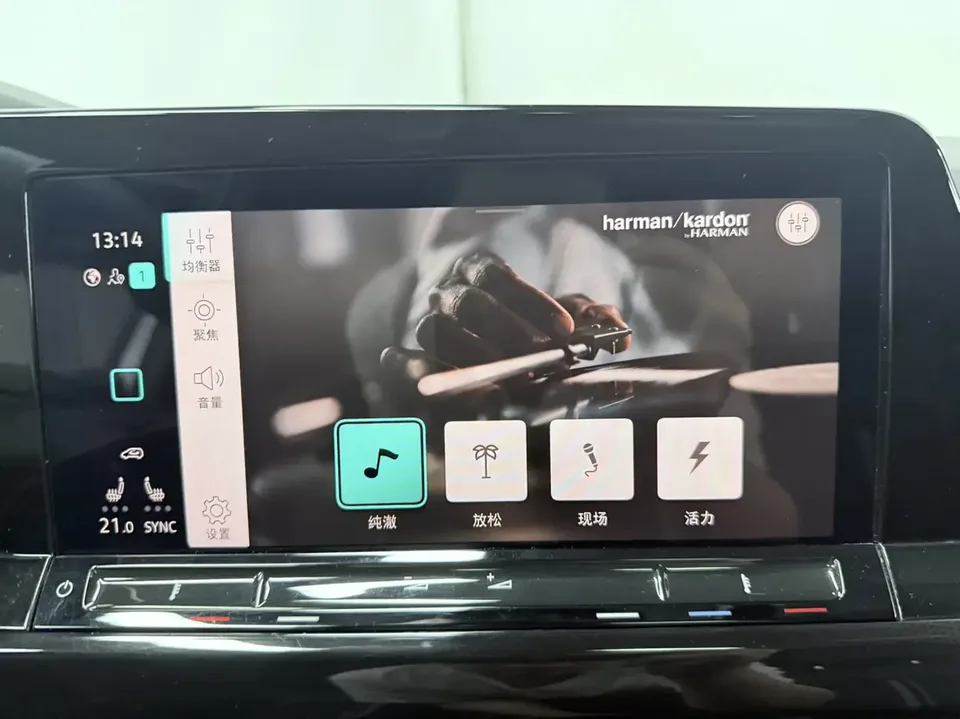 Volkswagen Golf golf 2021 280TSI DSG R-Line 2022 — thumbnail 4