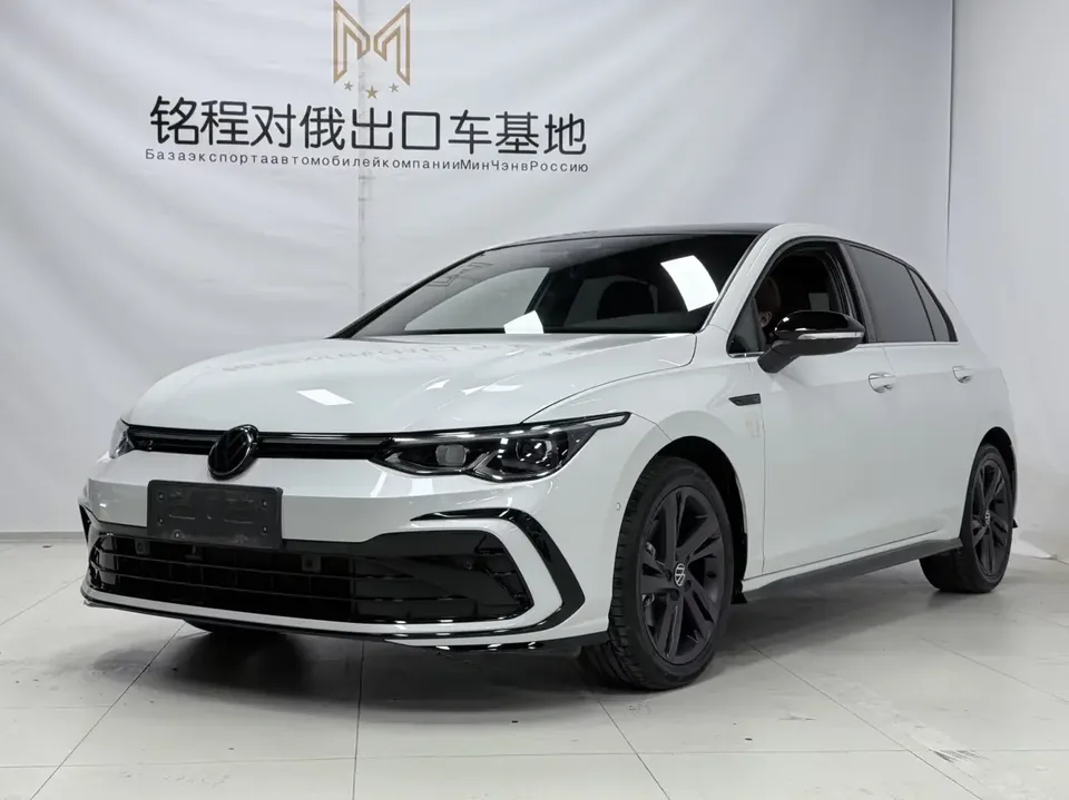 Volkswagen Golf golf 2021 280TSI DSG R-Line 2022 — photo 1, buy with delivery to Moscow