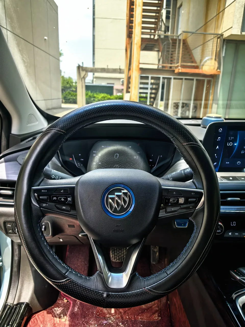Buick Micro blue 6 Micro blue 6 2022 Connected Smart PLUS 2023 — thumbnail 3