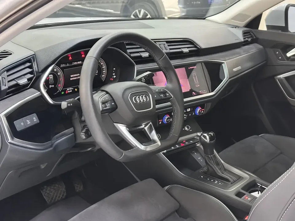 Audi Q3 Audi Q3 2023 35 TFSI Stylish Dynamic 2022 — thumbnail 4