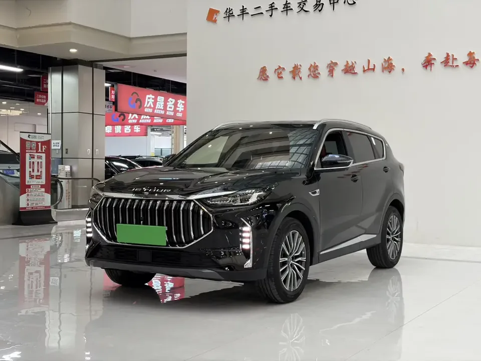 Jetour Jietu X70 PLUS Jietu X70 PLUS 2025 Champion Edition 1.5T DCT Champion MAX 5 Seaters 2025 — photo 1, buy with delivery to Moscow