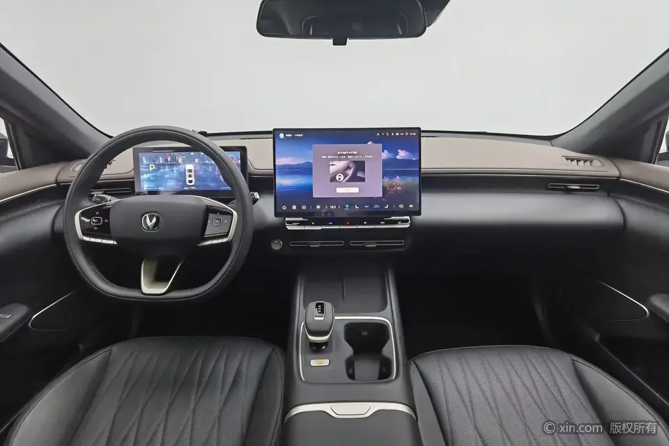 Changan Escape Escape 2026 Fourth-generation 1.5T DCT 500Bar Smart Edition 2025 — thumbnail 4