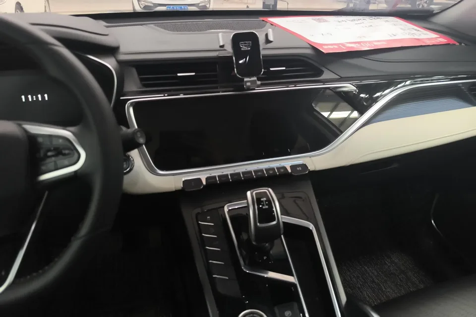 Geely Atlas Boyue 2022 Boyue X 1.8TD DCT Zhizun Edition 2022 — миниатюра 3
