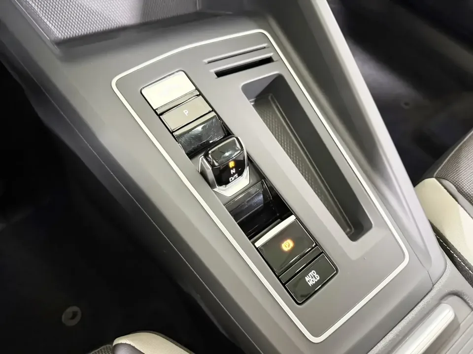 Volkswagen Golf golf 2021 200TSI DSG Pro 2023 — миниатюра 5