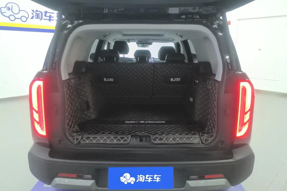 BAIC Beijing Off-road BJ30 Beijing Off-road BJ30 2024 1.5T DCT 2WD Light Wild Pro Edition 2025 — thumbnail 5