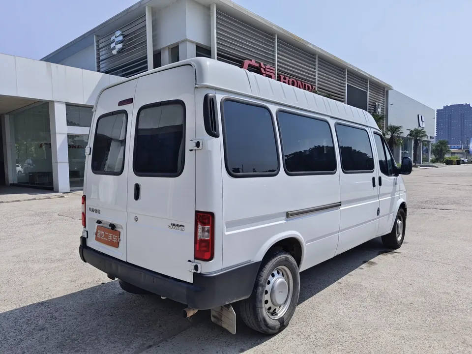 Jiangling Teshun Teshun 2021 2.8T Space King Taurus Model Long Axis Medium High Top Rear Single Tire - 6 Seater Diesel National VI JX493 2023 — thumbnail 2
