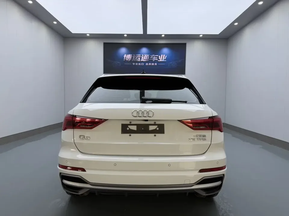Audi Q3 Audi Q3 2022 35 TFSI Stylish Dynamic 2022 — thumbnail 2