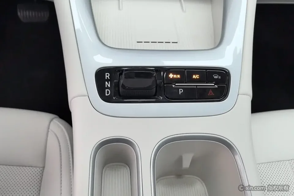 Geely Star Wish Star Wish 2026 410km Explorer Edition 2025 — thumbnail 5
