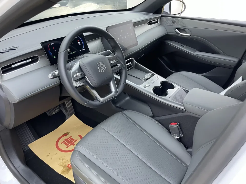 BYD Qin PLUS DM Qin PLUS DM 2026 DM-i 128KM Progressive 2025 — thumbnail 5