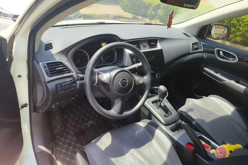 Nissan Sylphy Sylphy 2024 Modified version 3: Classic 1.6L XE CVT Comfort Edition 2025 — thumbnail 4