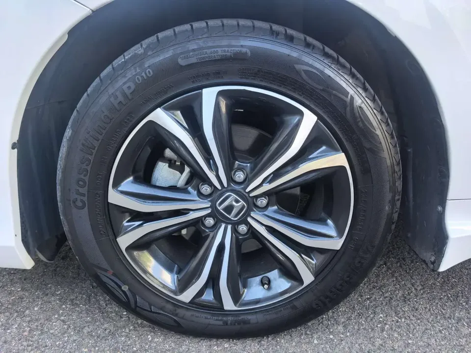 Honda Enjoy domain enjoy domain 2022 180Turbo CVT Comfort Edition 2023 — thumbnail 3
