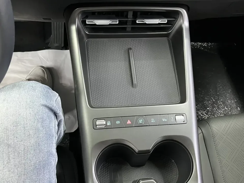 BYD Qin PLUS DM Qin PLUS DM 2026 DM-i 128KM Progressive 2025 — thumbnail 3