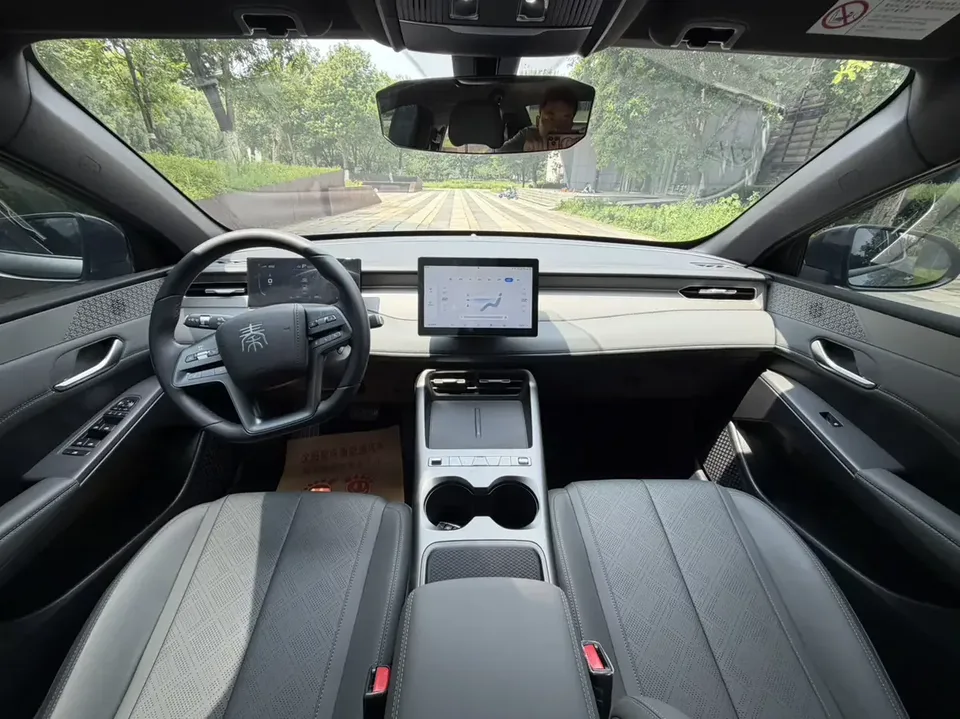 BYD Qin PLUS DM Qin PLUS DM 2025 DM-i 128KM Progressive 2025 — thumbnail 3