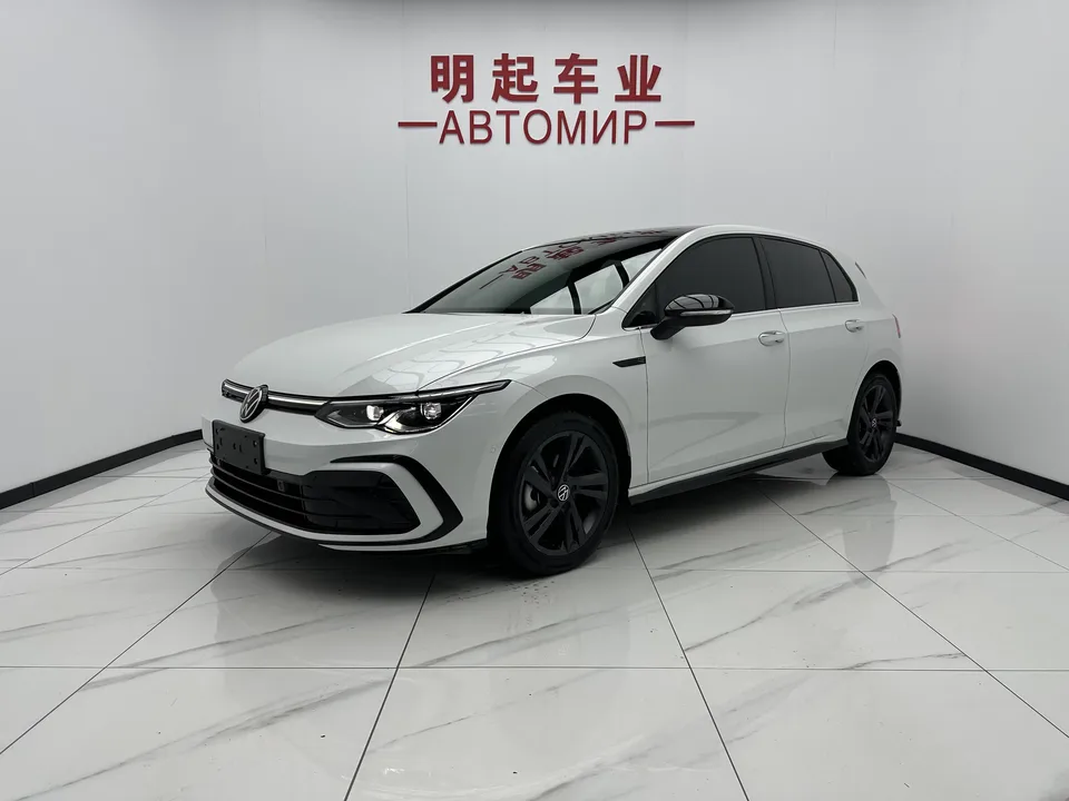 Volkswagen Golf golf 2022 280TSI DSG R-Line 2022 — photo 1, buy with delivery to Moscow