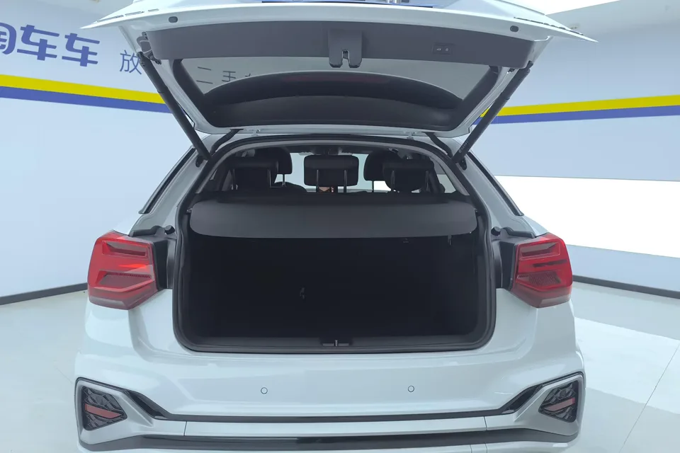 Audi Q3 Audi Q3 2023 35 TFSI Stylish Dynamic 2023 — thumbnail 5