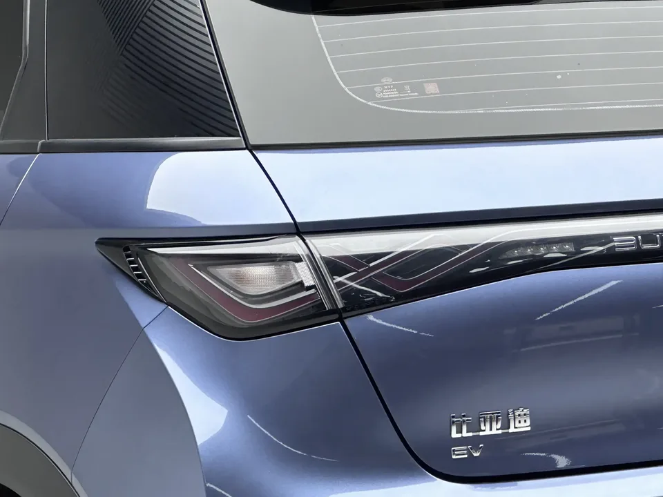 BYD Dolphin dolphin 2025 420KM Vitality Edition 2025 — thumbnail 4