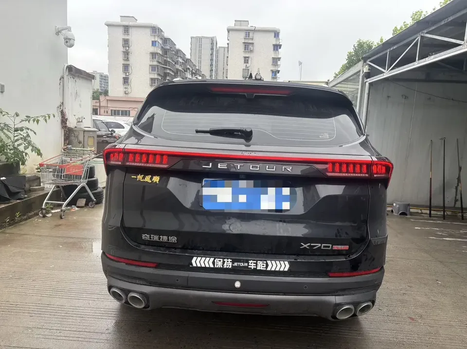 Jetour Jietu X70 PLUS Jietu X70 PLUS 2023 1.5T DCT Brave PLUS 5-seater 2023 — thumbnail 2