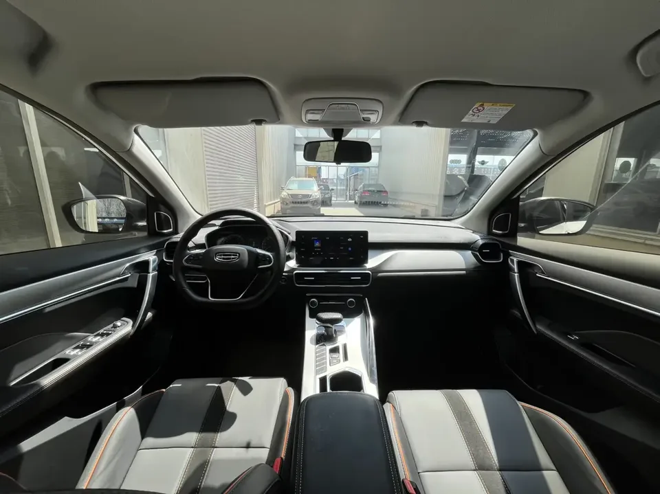Geely Coolray SX11 Binyue 2024 1.5T DCT Longteng Edition 2025 — thumbnail 3