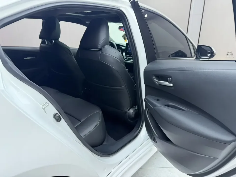 Toyota Levin Lei Ling 2022 185T CVT Deluxe Edition 2022 — миниатюра 4
