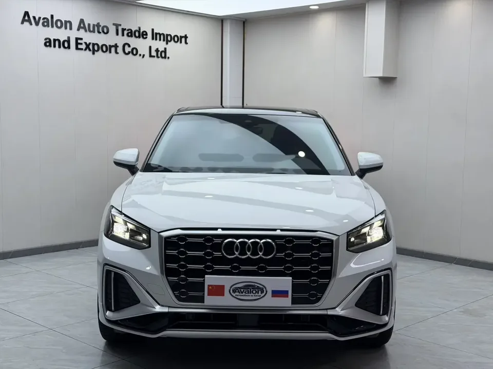 Audi Q2L Audi Q2L 2022 35 TFSI Stylish Dynamic 2022 — photo 1, buy with delivery to Moscow