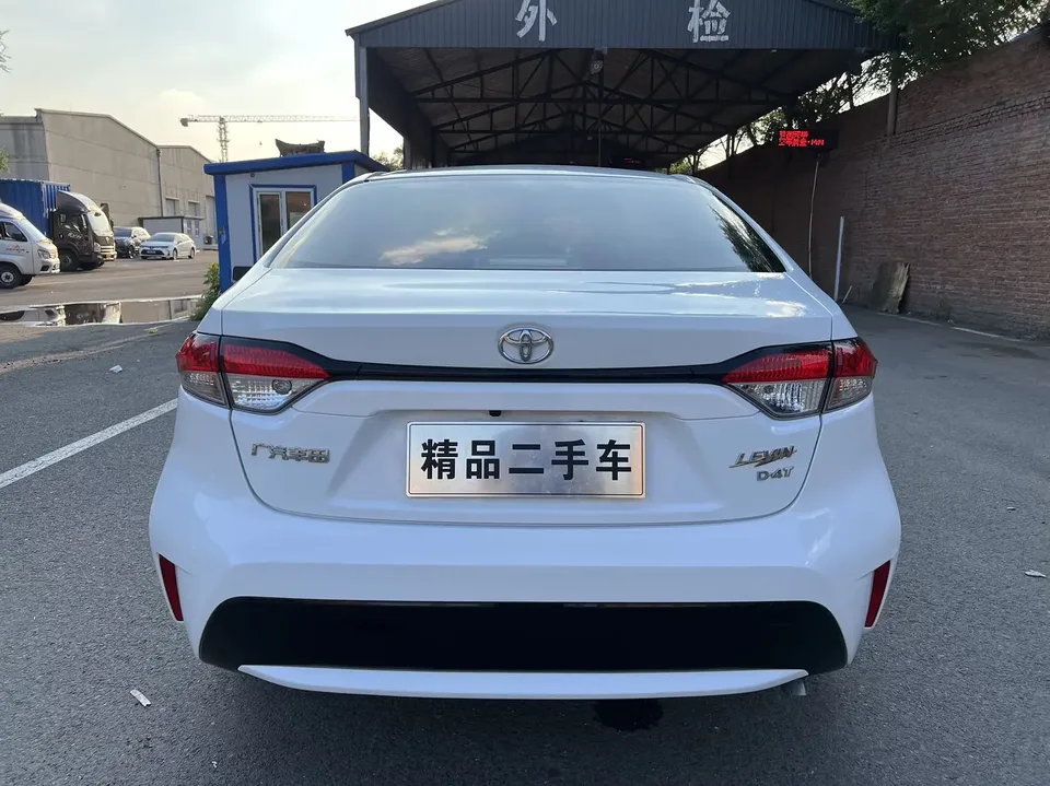 Toyota Levin Lei Ling 2022 185T CVT Deluxe Edition 2022 — thumbnail 2