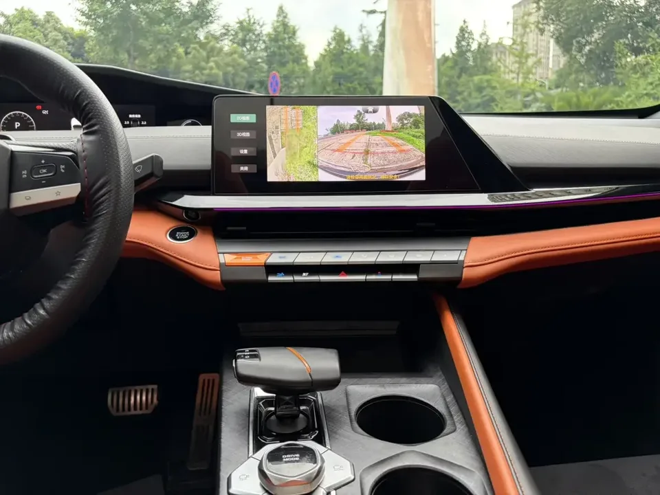 Changan UNI-V Changan UNI-V 2023 1.5T Sports Edition 2024 — thumbnail 5