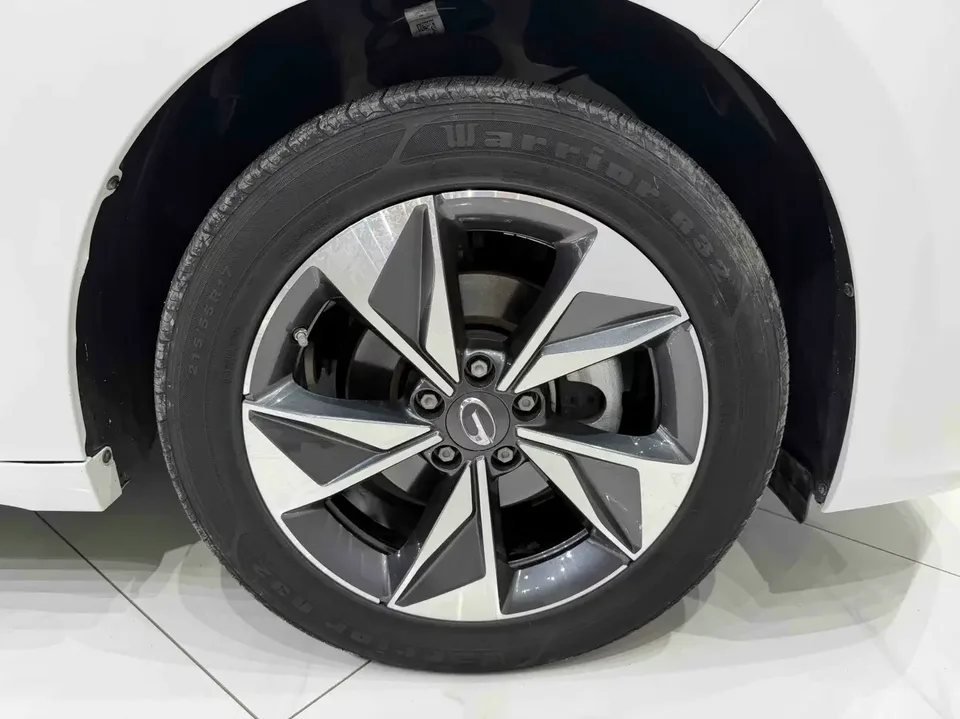 GAC Trumpchi M6 Trumpchi M6 2021 Pro 270T Automatic Premium Edition 2023 — thumbnail 3