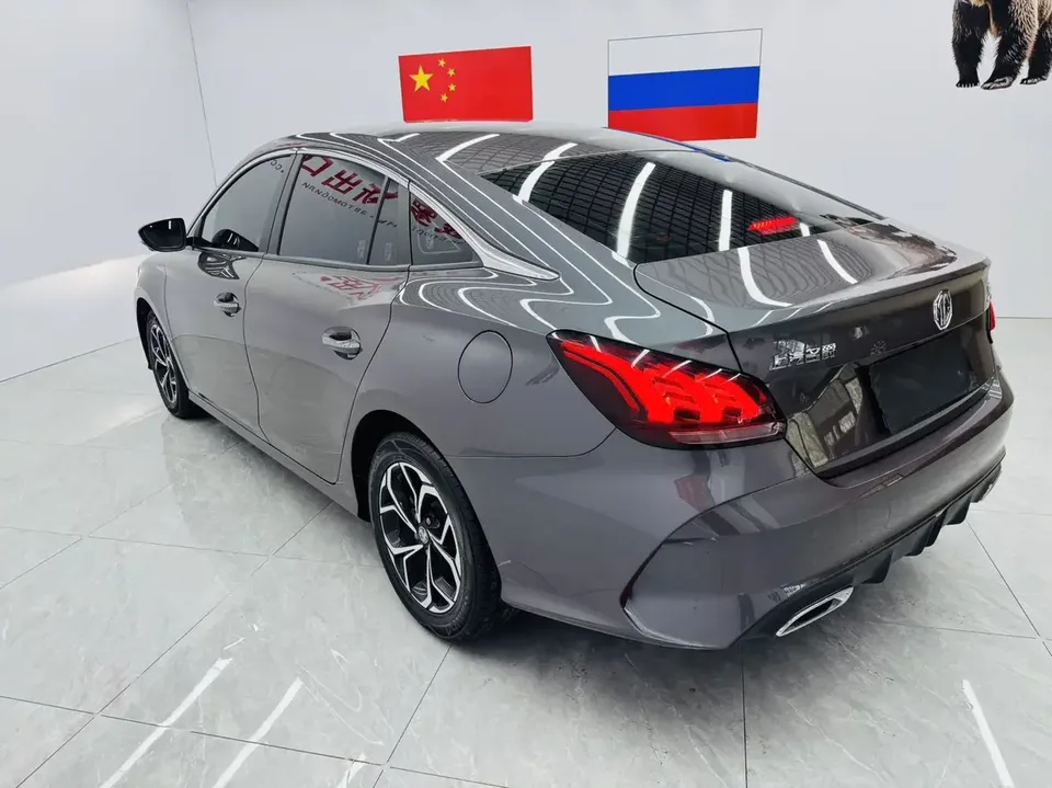 MG 5 MG5 2022 180DVVT CVT Youth Deluxe Edition 2022 — thumbnail 4