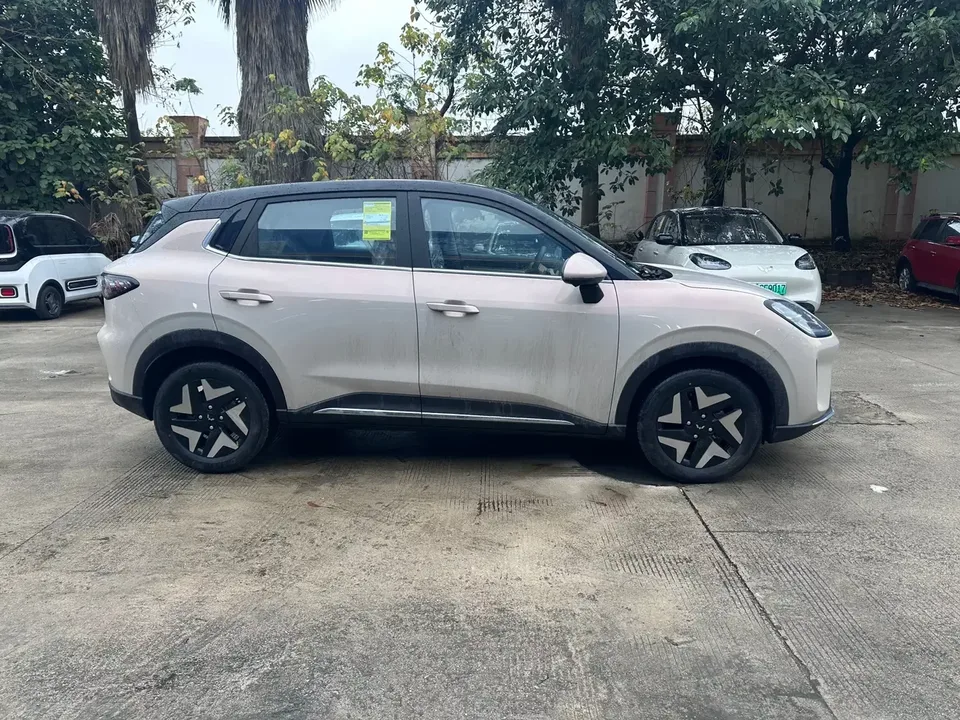 Wuling Bingo S Bingo S 2025 325km Flagship Model 2026 — thumbnail 4