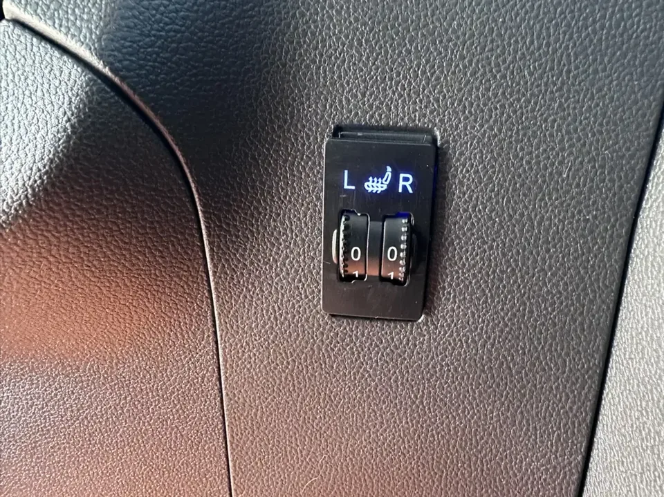 Haval M6 Haval M6 2021 PLUS 1.5T DCT Smart Edition 2022 — thumbnail 2