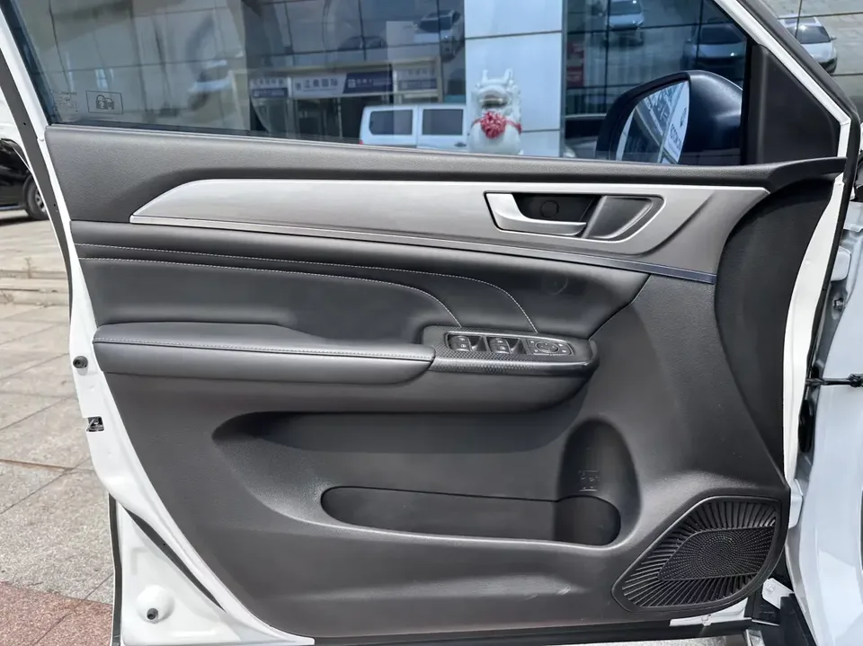 Haval M6 Haval M6 2021 PLUS 1.5T DCT Smart Edition 2022 — thumbnail 4