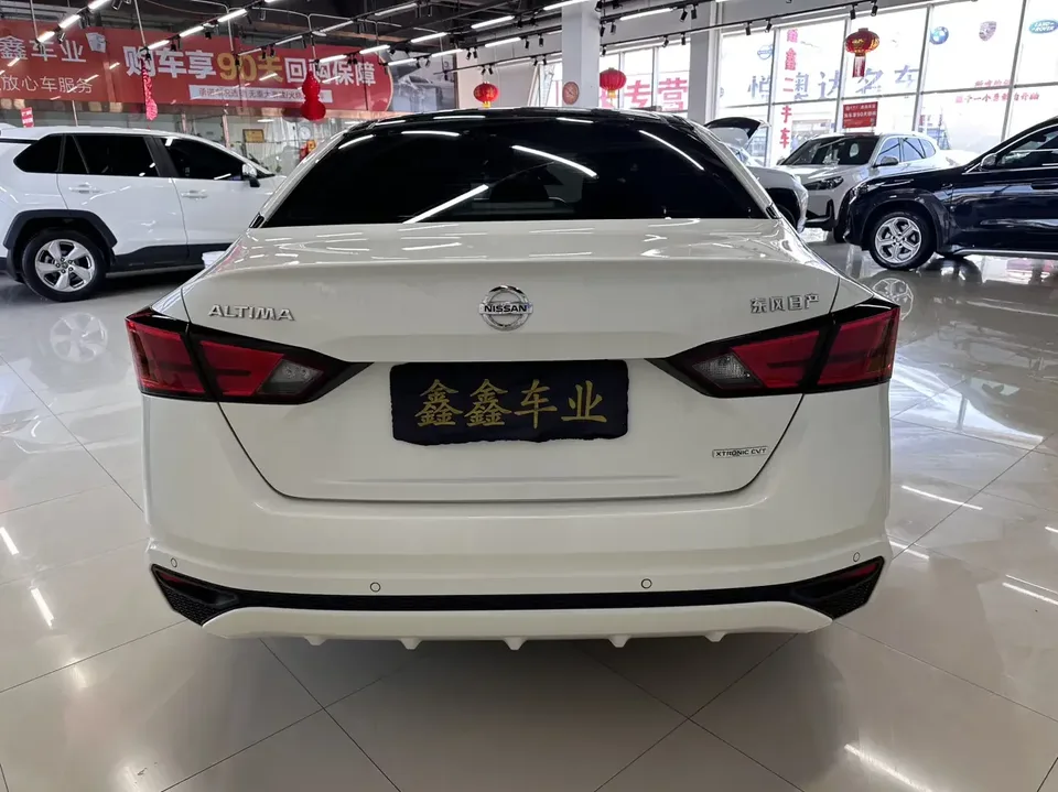 Nissan Altima Sound of nature 2021 2.0L XL Comfort Edition 2022 — thumbnail 2