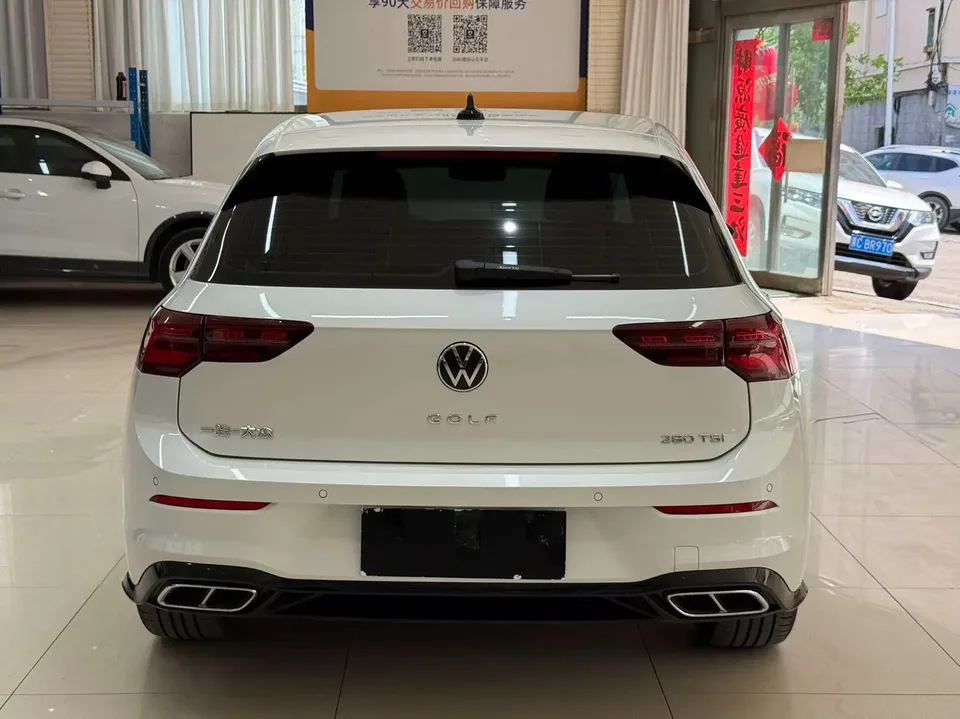 Volkswagen Golf golf 2023 280TSI DSG R-Line Lite 2023 — thumbnail 2