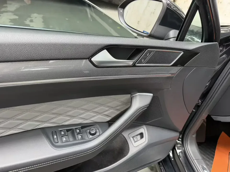 Volkswagen Magotan Magotan 2025 280TSI DSG Luxury Edition 2025 — thumbnail 3