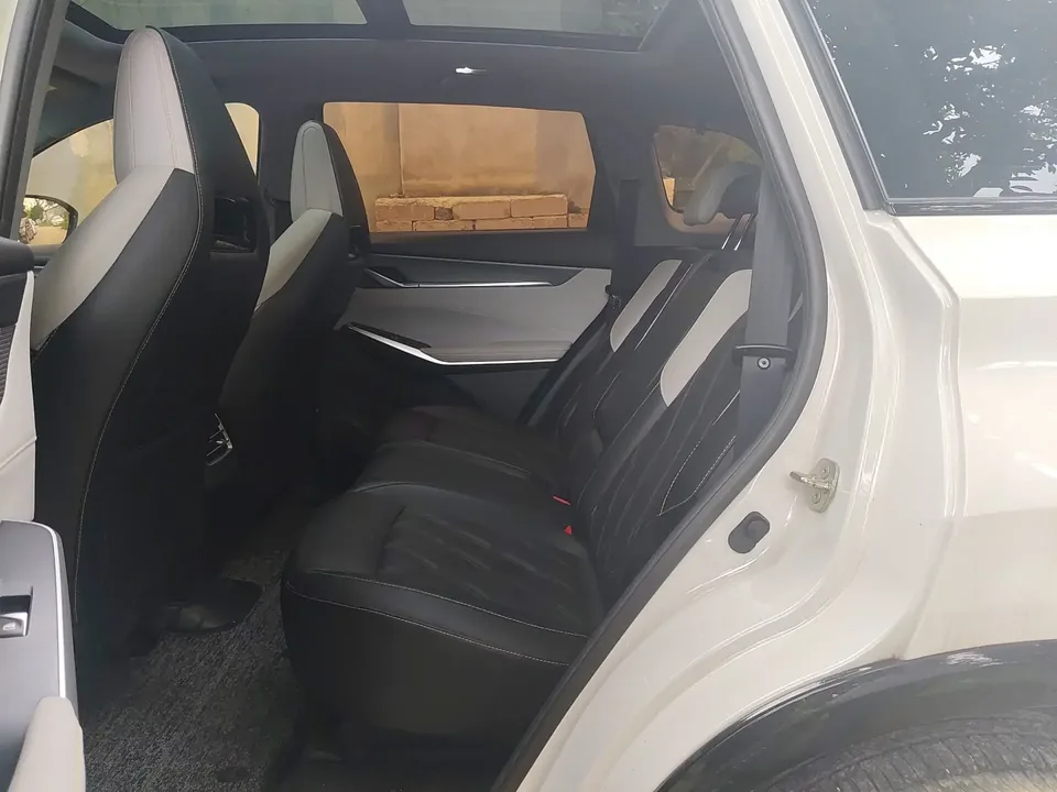 Changan CS75PLUS Changan CS75 PLUS 2023 The third generation 1.5T automatic premium model 2023 — миниатюра 3