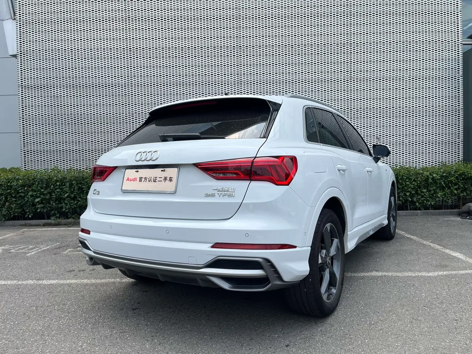 Audi Q3 Audi Q3 2022 35 TFSI Stylish Dynamic 2023 — thumbnail 2