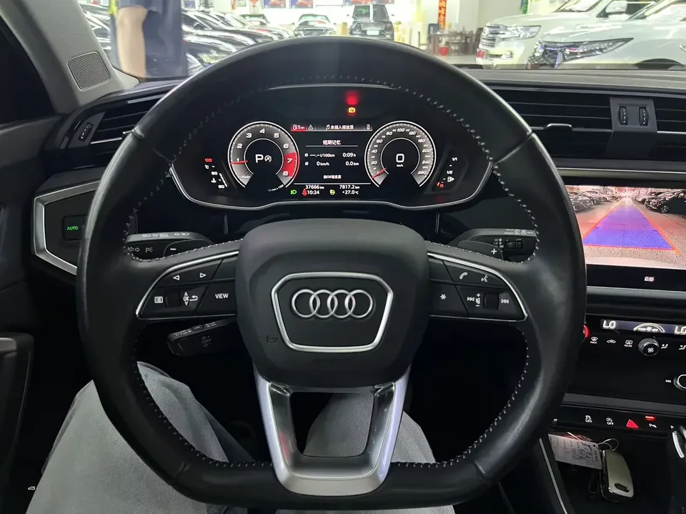 Audi Q3 Audi Q3 2022 35 TFSI Stylish Dynamic 2022 — thumbnail 4