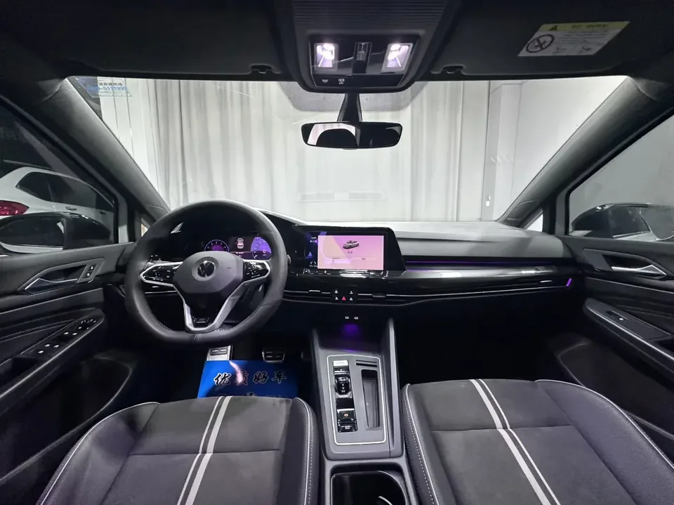 Volkswagen Golf golf 2023 280TSI DSG R-Line Lite 2022 — thumbnail 4