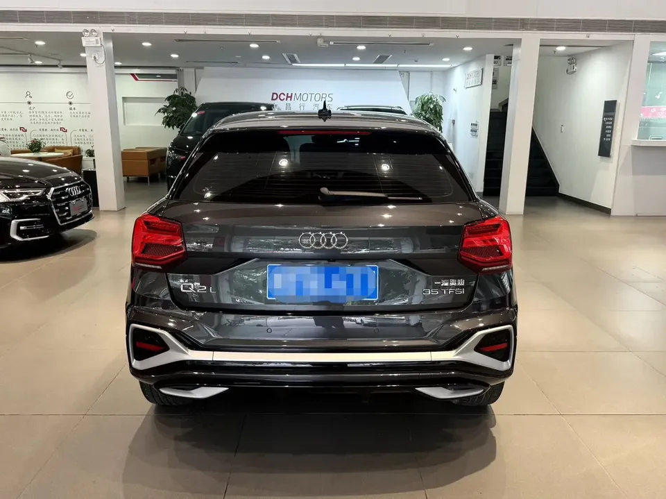 Audi Q2L Audi Q2L 2022 35 TFSI Stylish Dynamic 2022 — миниатюра 2
