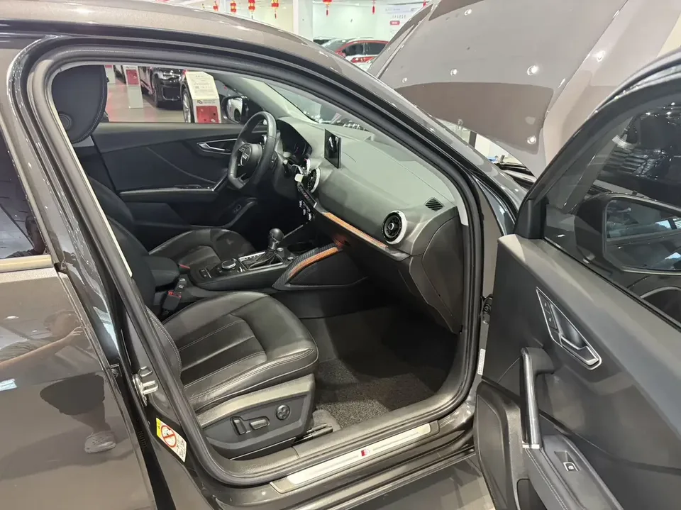 Audi Q2L Audi Q2L 2022 35 TFSI Stylish Dynamic 2022 — миниатюра 3