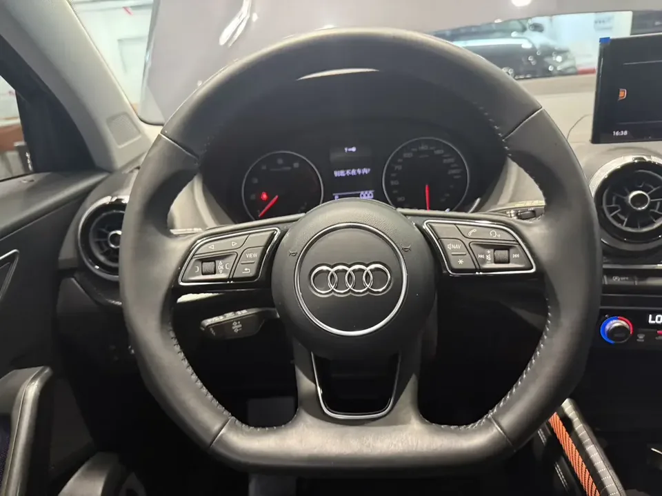 Audi Q2L Audi Q2L 2022 35 TFSI Stylish Dynamic 2022 — миниатюра 4